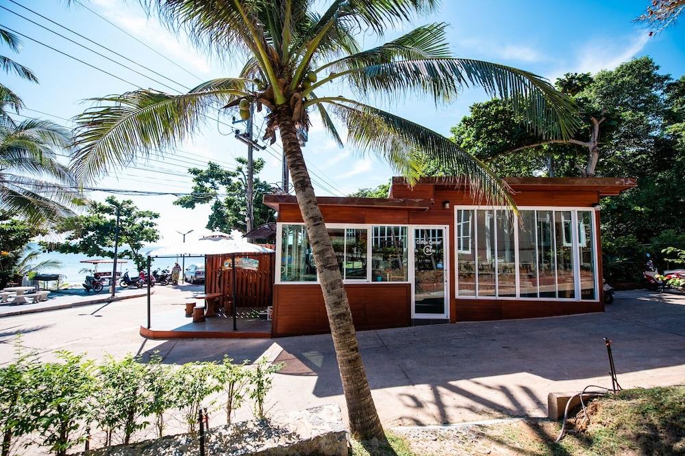 Baansuan Aokhai Beach Resort Mae Phim Exterior photo