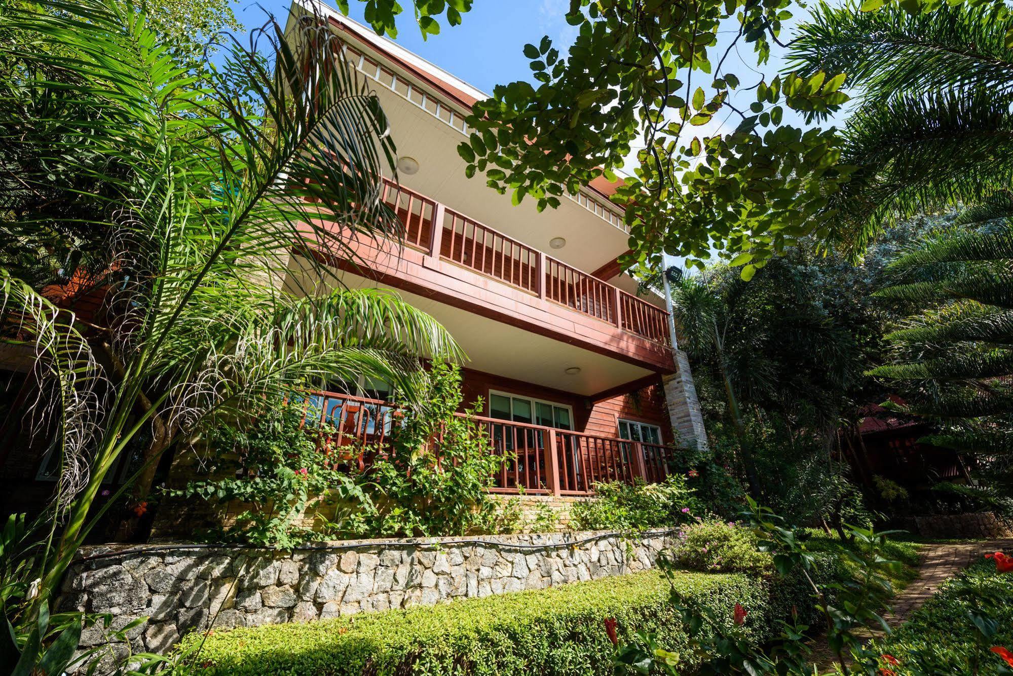 Baansuan Aokhai Beach Resort Mae Phim Exterior photo