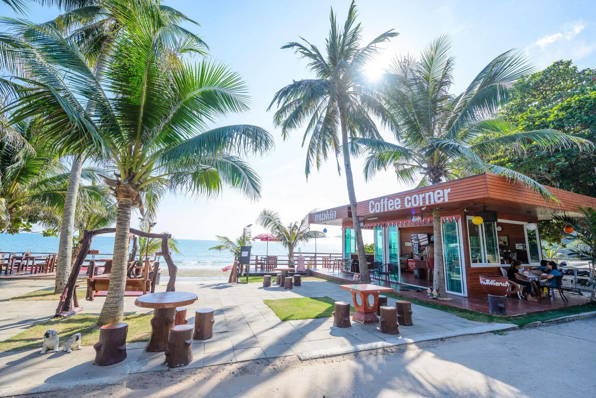 Baansuan Aokhai Beach Resort Mae Phim Exterior photo