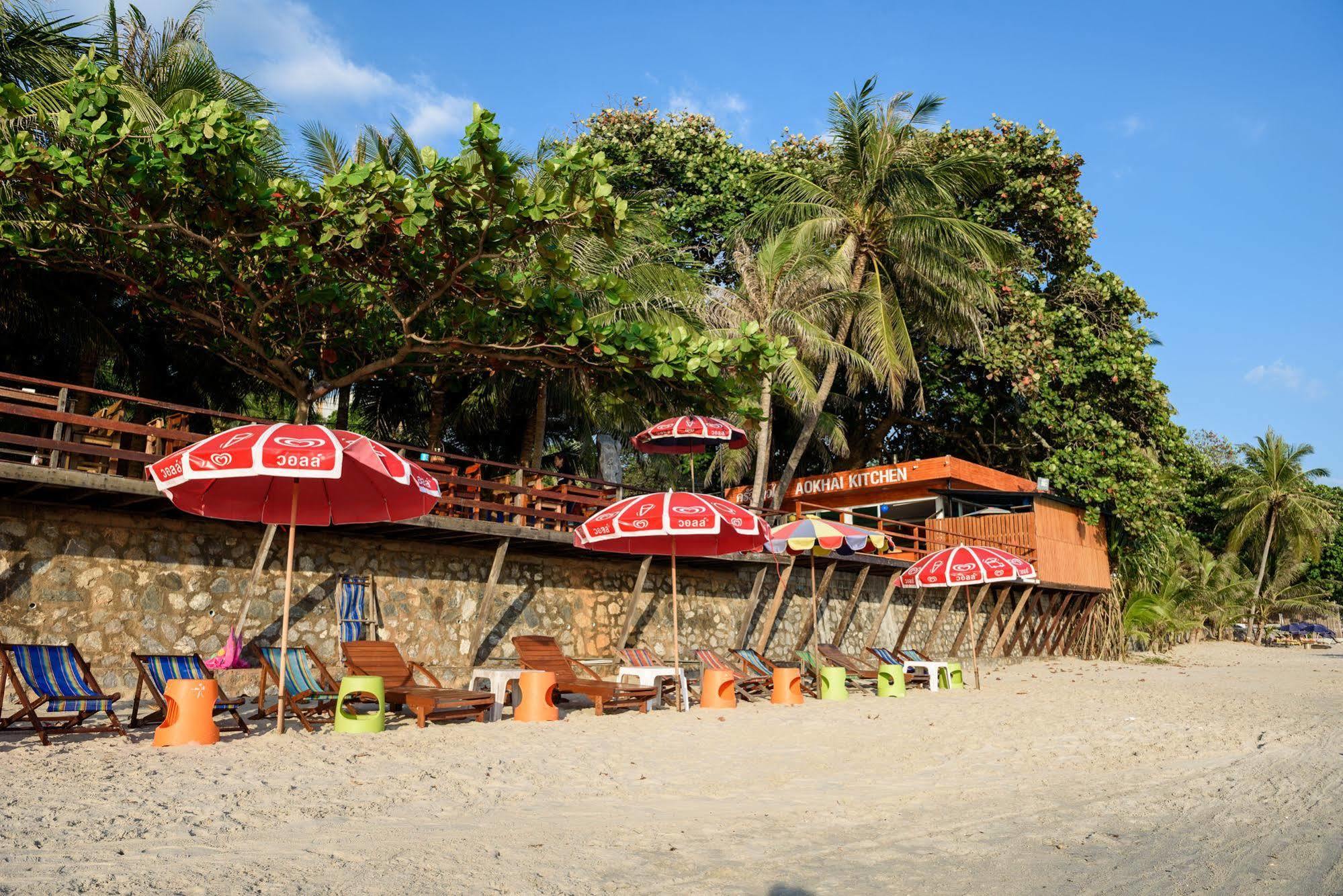 Baansuan Aokhai Beach Resort Mae Phim Exterior photo